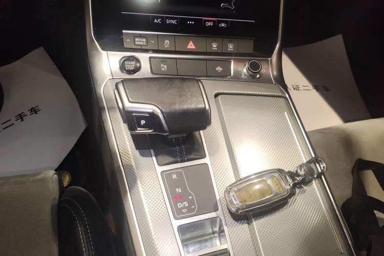 Used Audi A6L 2020 40 TFSI Luxury Dynamic Edition Gear Lever