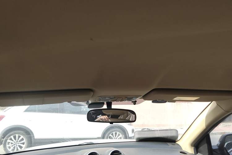 Used Haval H6 2012 2.4L Manual Two-Wheel Drive Elite Version Headliner