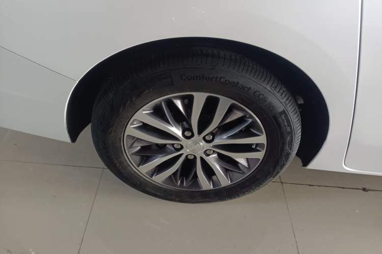 Used Buick GL8 2022 ES Landtrek 653T Comfort Edition

