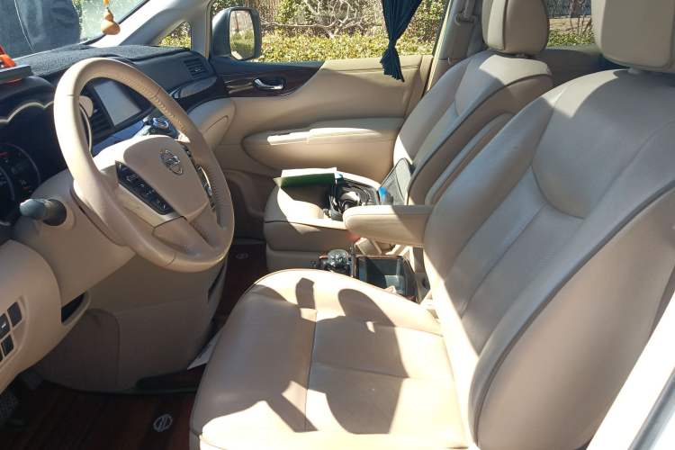 Used Nissan Quest 2015 3.5L SL
