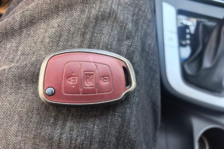 Used Hyundai Elantra (6th Generation / Lingdong) 2016 1.6L Automatic ZhiXuan – Elite Version Vehicle Key