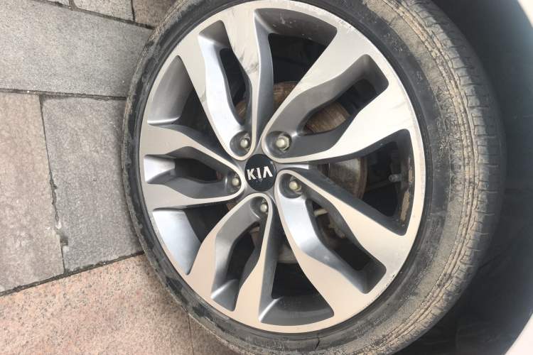 Used Kia K5 2015 2.0L Automatic LUX