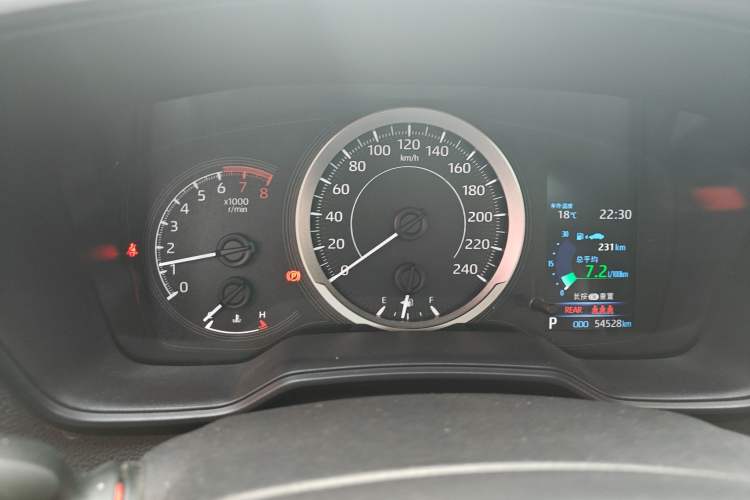 Used Toyota Levin 2021 185T CVT Luxury Edition
