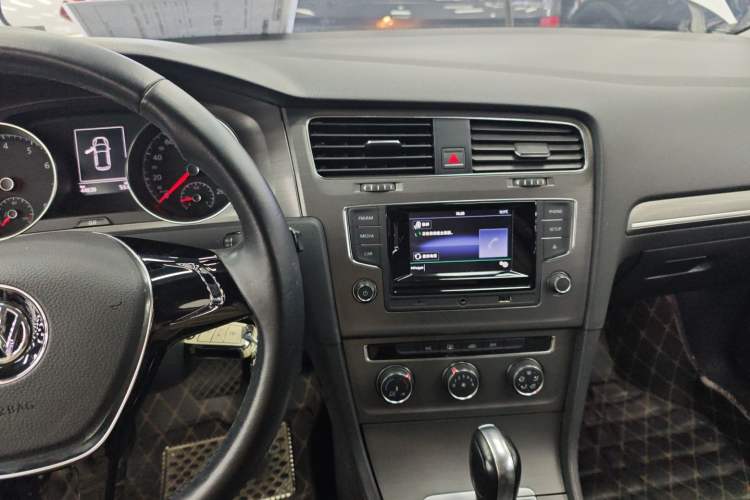 Used Volkswagen Golf 2016 1.6L Automatic Comfort Model