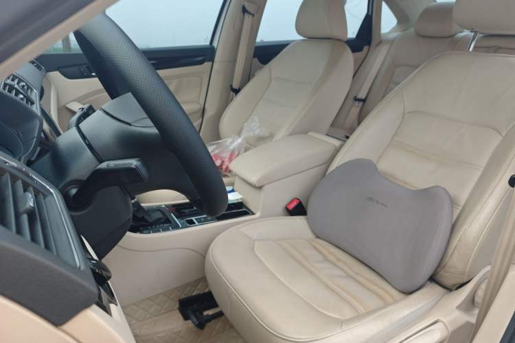 Used Volkswagen Passat 2014 1.8TSI DSG Luxury Edition