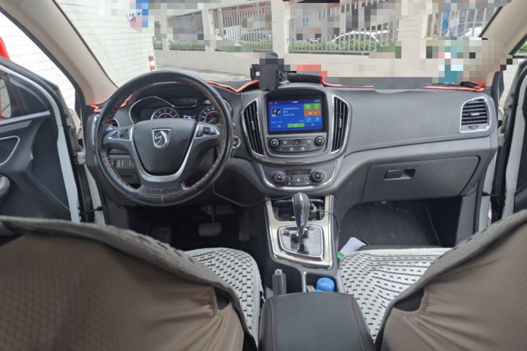 Used Baojun 560 2016 1.8L iAMT Luxury Model
