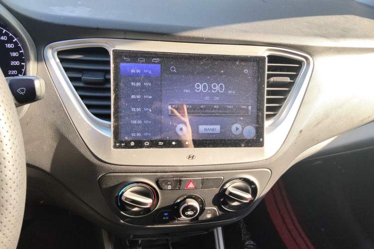 Used Hyundai Verna (new generation) 2016 1.4L Automatic Cool Edition GLS