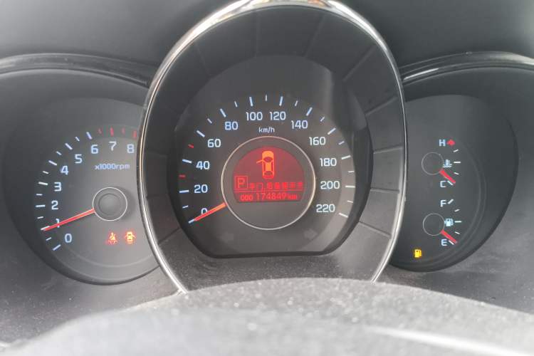 Used Kia K2 2011 Sedan 1.4L Automatic GLS