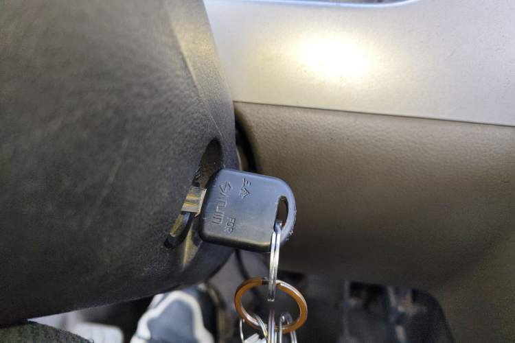 Used Wuling Rongguang 2011 1.2L Standard Version Vehicle Key