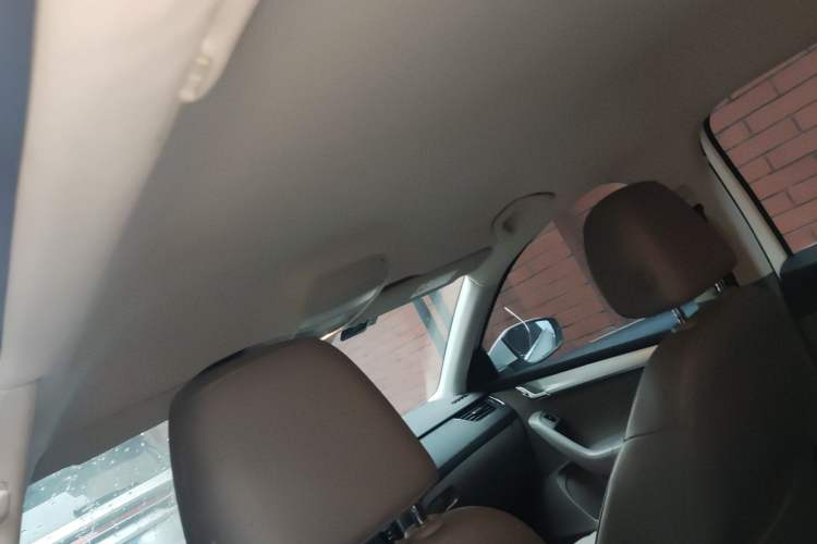 Used Skoda Octavia 2015 1.6L Automatic Yijie Edition
