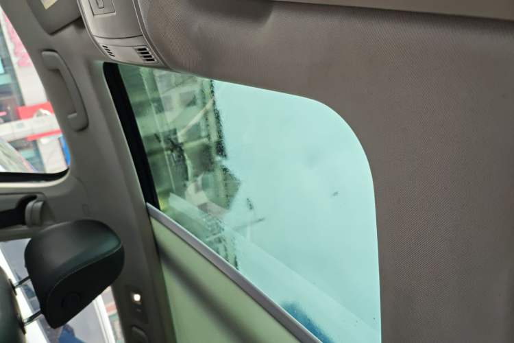 Used Volkswagen T-ROC 2018 230TSI DSG Two-Wheel Drive Advanced Version China V Standard