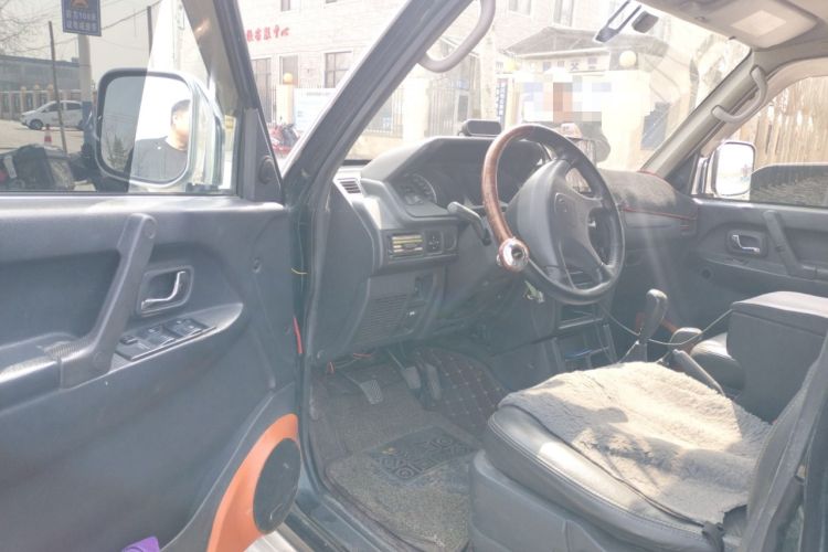 Used Leopaard Q6 2014 2.4L Four-Wheel Drive Version