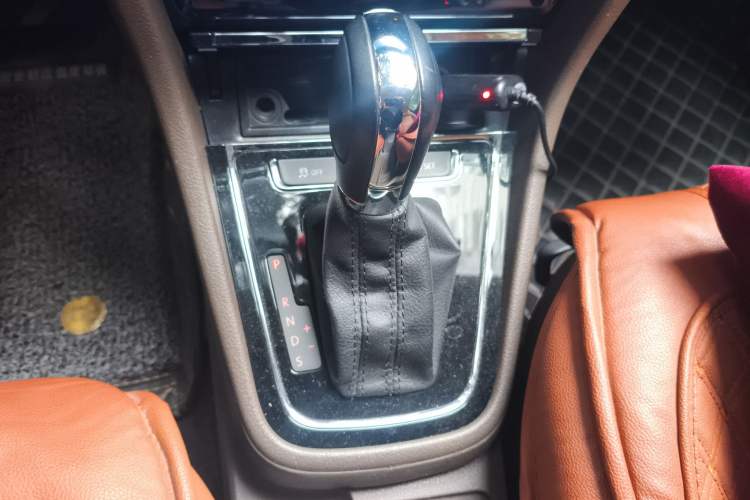 Used Volkswagen Bora 2014 1.6L Automatic Comfort Model