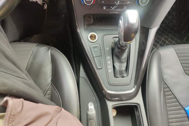 Used Ford Focus 2015 Sedan EcoBoost 180 Automatic Elite Model