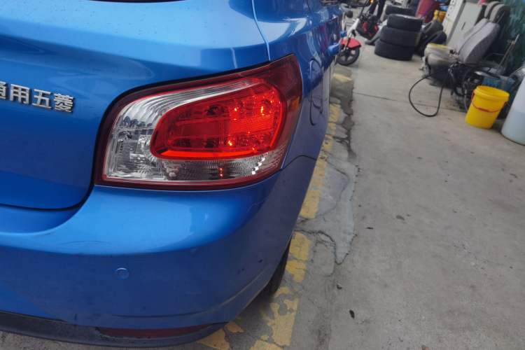 Used Baojun 610 2014 1.5L manual Comfort trim level