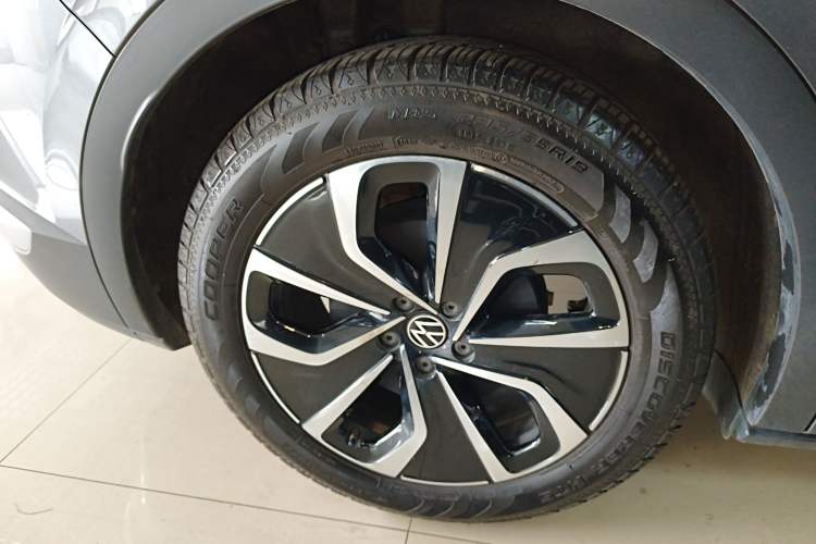 Used Volkswagen ID.4 X 2023 Upgraded Model Pure Intelligent Enjoyment Version Right Rear Wheel Hub