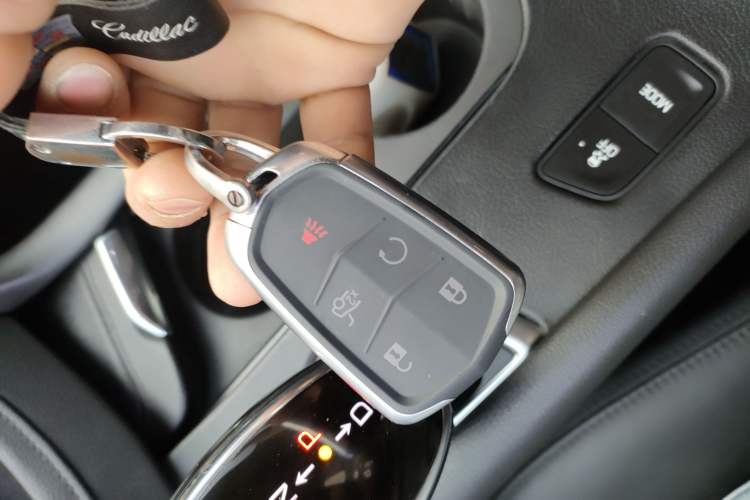 Used Cadillac XT5 2016 25T Luxury Model