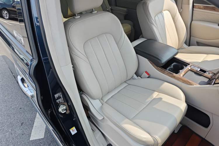 Used GAC Trumpchi M8 2018 320T Luxury Edition