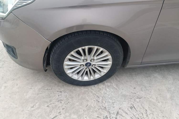 Used Ford Escort 2015 1.5L Manual Comfort Model