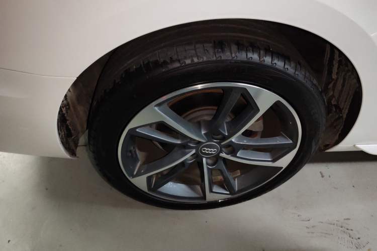 Used Audi A4L 2020 40 TFSI Fashion Dynamic Model Right Rear Wheel Hub