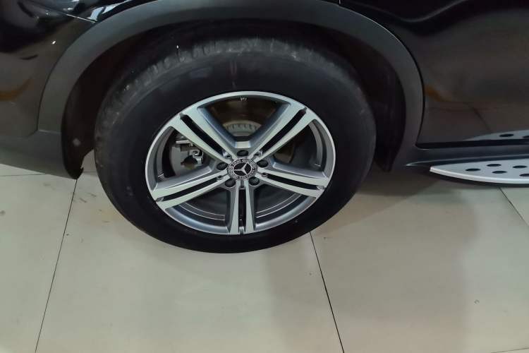 Used Mercedes-Benz GLC 2021 GLC 260 L 4MATIC Dynamic Edition Right Rear Wheel Hub