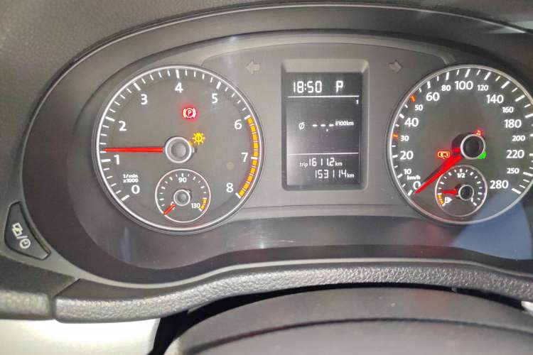 Used Volkswagen Passat 2014 1.8TSI DSG Prestige Edition
