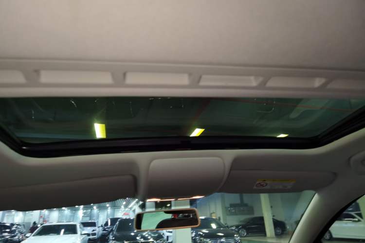 Used Volkswagen Polo 2018 1.5L Automatic Enjoyment Model
