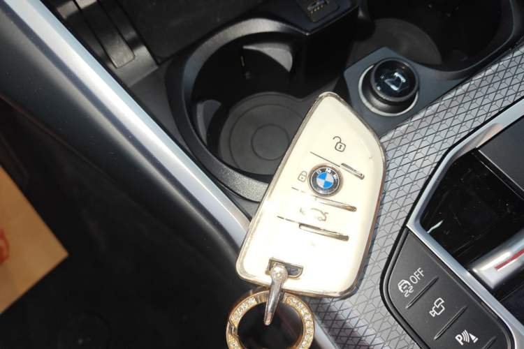 Used BMW 4 Series 2023 425i M Sport Night Edition Vehicle Key