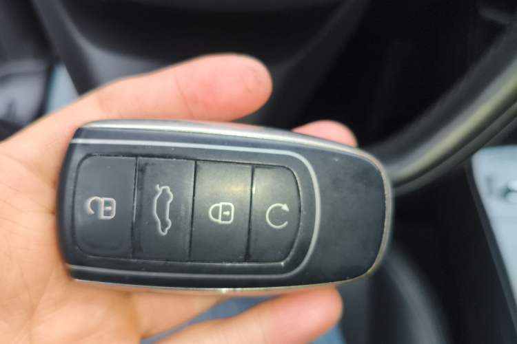 Used Chery Tiggo 8 PLUS 2022 Kunpeng Edition 390TGDI DCT Passion Version