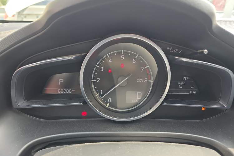 Used Mazda 3 Axela 2017 Hatchback 2.0L Automatic Sport Model China V Emission Standard Instrument Cluster