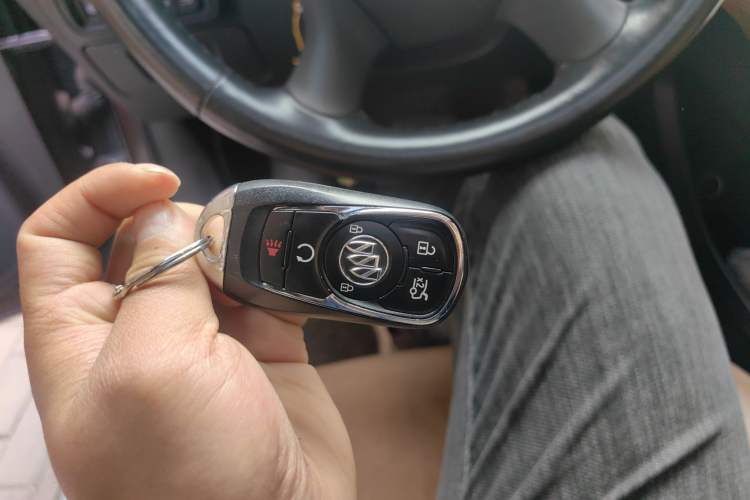 Used Buick LaCrosse 2016 20T Luxury Model
