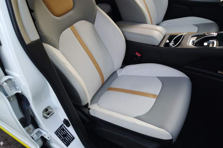 Used Dongfeng Aeolus E70 2023 Revised PRO Smart Drive Version