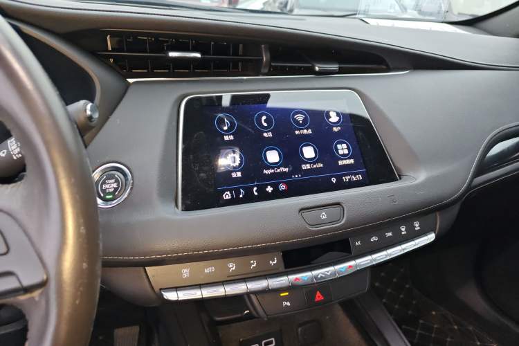 Used Cadillac XT4 2018 28T Two-Wheel Drive Tech Version