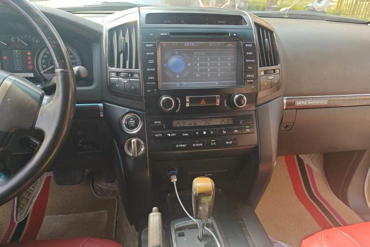 Used Toyota Land Cruiser 2012 4000 60th Anniversary Edition
