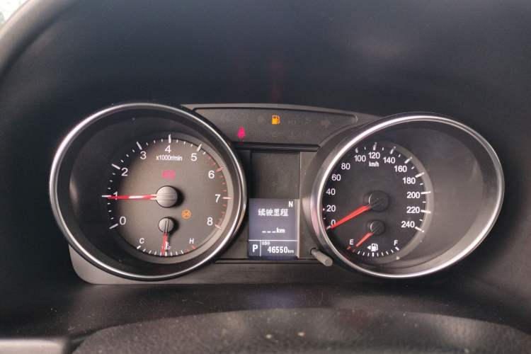 Used Haval M6 2019 1.5T DCT Two-Wheel Drive Elite Version China VI Standard Instrument Cluster