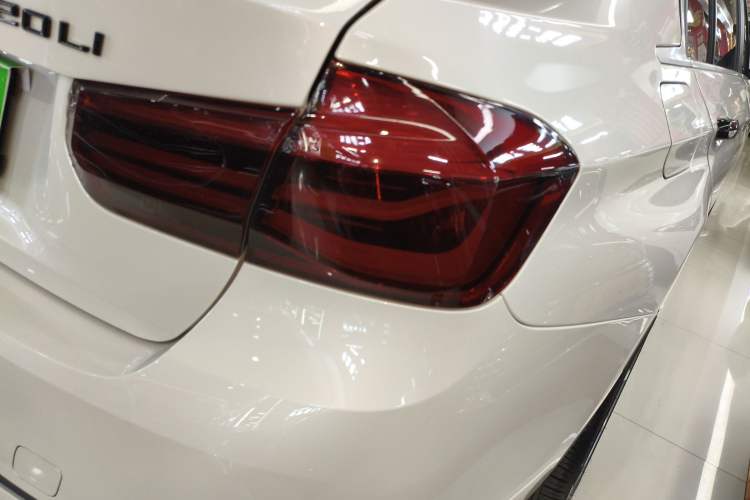 Used BMW 3 Series 2018 320Li Fashion Model
