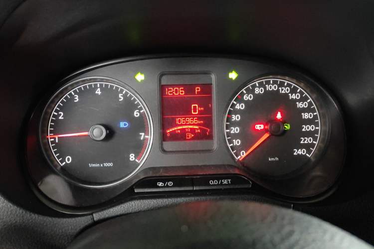 Used Volkswagen Polo 2013 1.4L Automatic Luxury Edition
