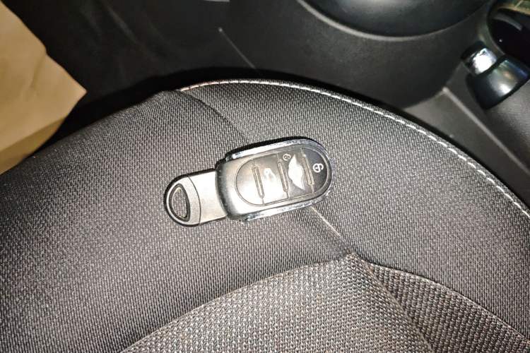 Used MINI MINI 2014 1.2T ONE