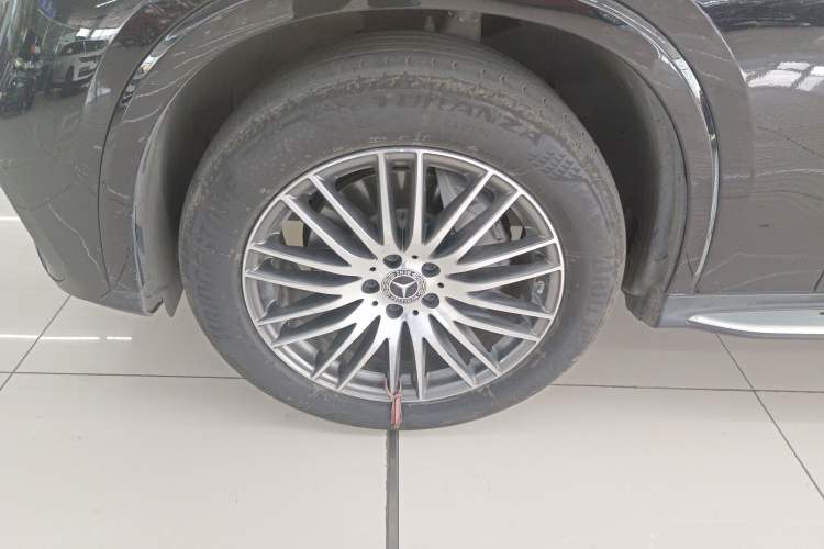 Used Mercedes-Benz GLC 2024 GLC 300 L 4MATIC Dynamic Edition 7-seater