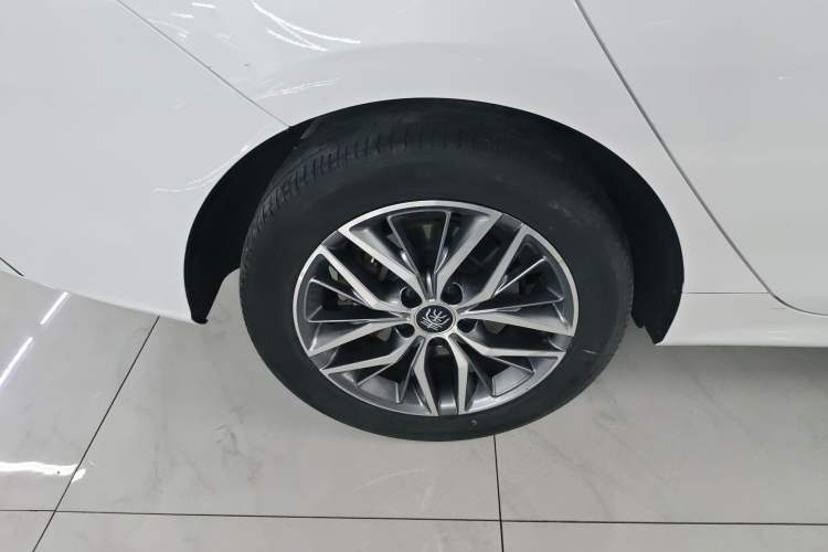 Used BYD Qin PLUS 2023 Champion Edition EV 420KM Leading Model