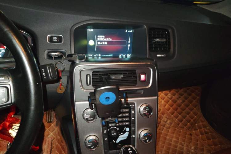 Used Volvo S60 2014 S60L 2.0T Zhiyuan Edition