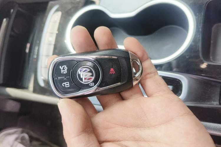 Used Buick Regal 2022 552T Smart Edition Vehicle Key