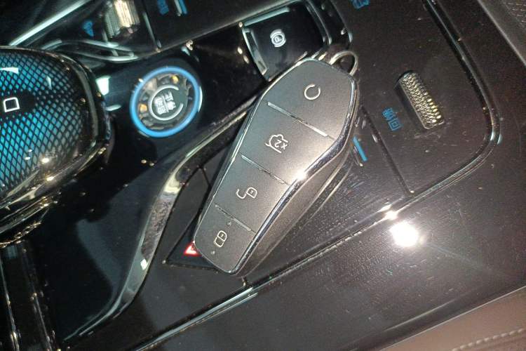 Used BYD Han 2025 EV Intelligent Driving Version 506KM Prestige Model