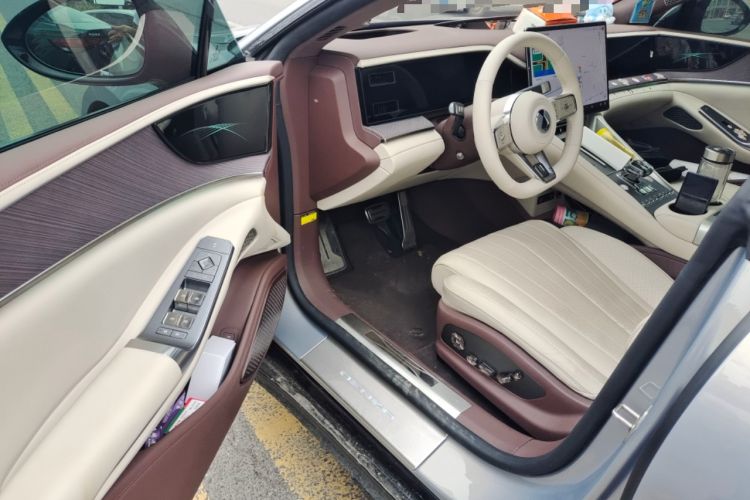 Used Denza Z9GT 2024 630 All-Wheel Drive Max Edition