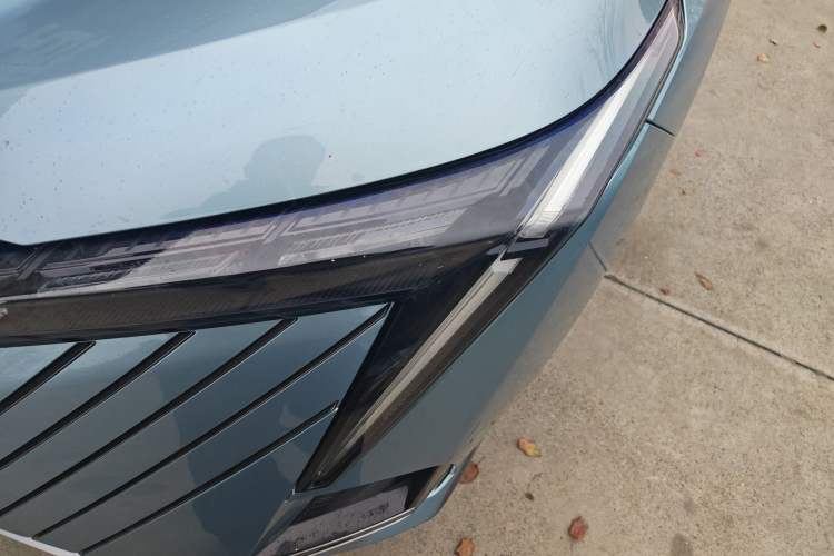 Used GAC Trumpchi EMKOO 2022 1.5T Supernova Pro Edition Left Front Headlight