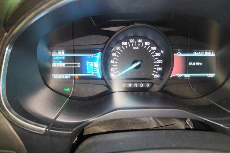 Used Ford Edge 2018 EcoBoost 245 Two-Wheel-Drive Titanium 7-Seater China V Standard