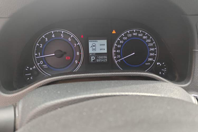 Used Infiniti G Series 2013 G25 Sedan Luxury Sport Edition
