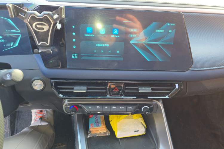 Used GAC Trumpchi GS3 2023 Shadow Speed 270T Enjoyment Edition Audio And AC Panel