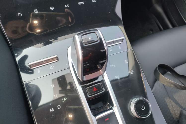 Used Chery Tiggo 8 PLUS 2021 290TGDI DCT Haoting Edition