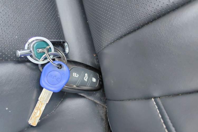 Used Roewe i5 2019 1.5L Automatic 4G Connected Langhao Edition Vehicle Key